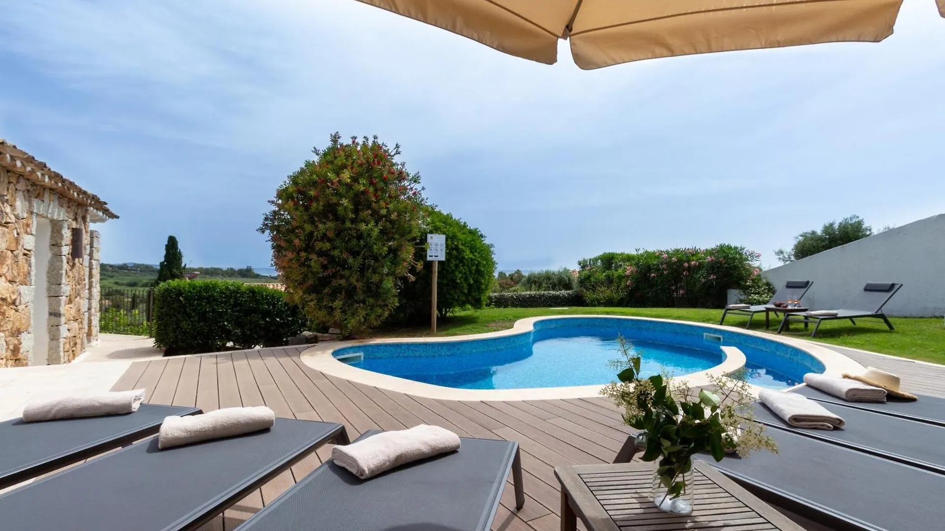 Villa Gelsomino A Soli 500 Mt Dal Mare Con Piscina Privata E Vista Mare Castiadas 0*,  Italy